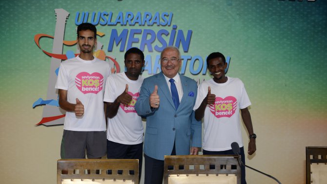 1.uluslararasi-mersin-maratonu-icin-nefesler-tutuldu-(1).jpg