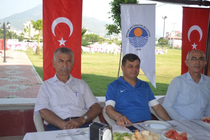 13064_b2.jpg
