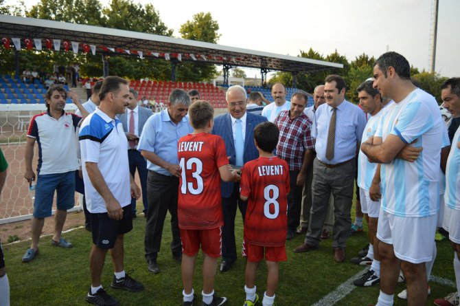 17.-masterler-futbol-turnuvasi-sona-erd--(3).jpg