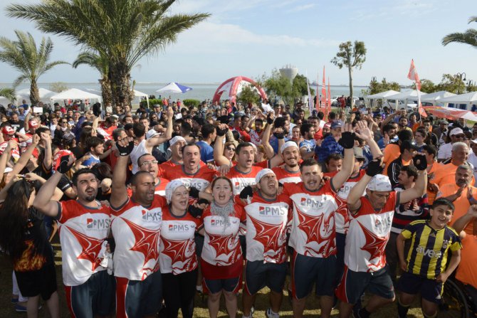 2015-mersin-dragon-festivali-sona-erdi-(1).jpg