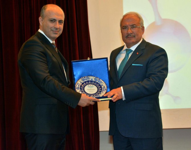 5_-ulusal-anorganik-kimya-kongresi-yapildi-(2).jpg