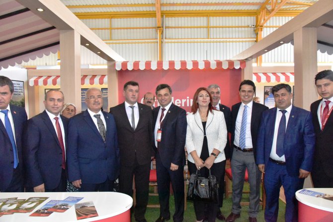 anamur-2.tarim-ve-gida-fuari-(58).jpg