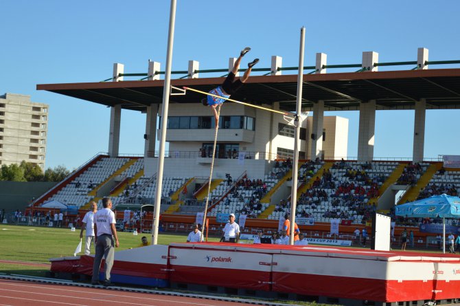 avrupa--amp-yonlari-bell--oldu-(2).jpg