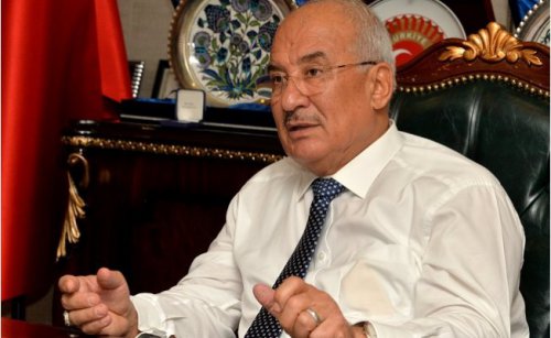 burhanettin_kocamaz_iyi_partiye_mi_geciyor_h45693_63d4c.jpg
