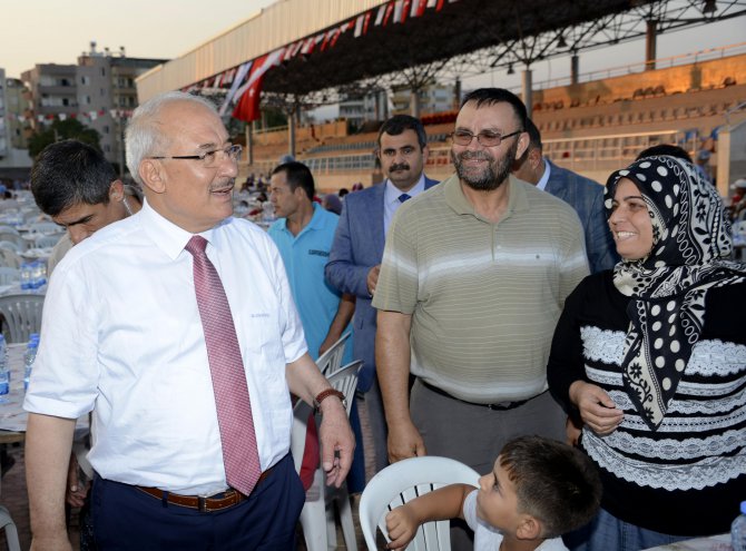 buyuk-eh-r--ftar-sofrasi-s-l-fkede-(4).jpg