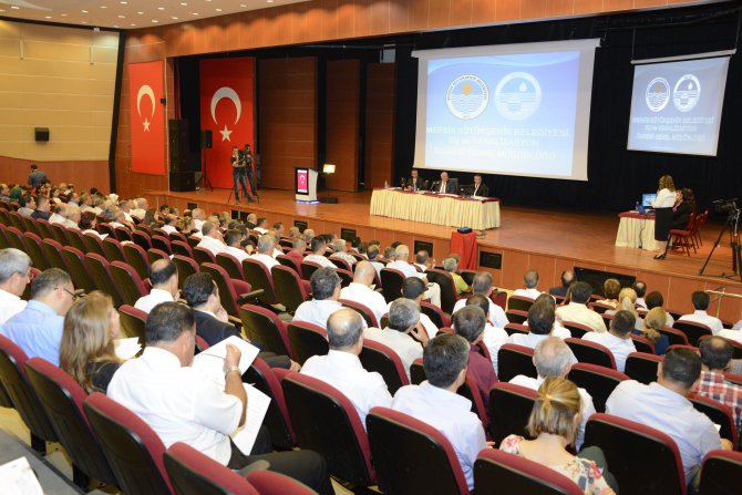 buyuksehir-belediyesi-eylul-ayi-meclisi-toplandi-(3).jpg