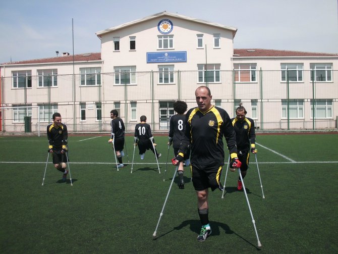 coskun.jpg