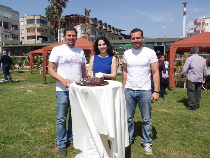 demet-(1).jpg