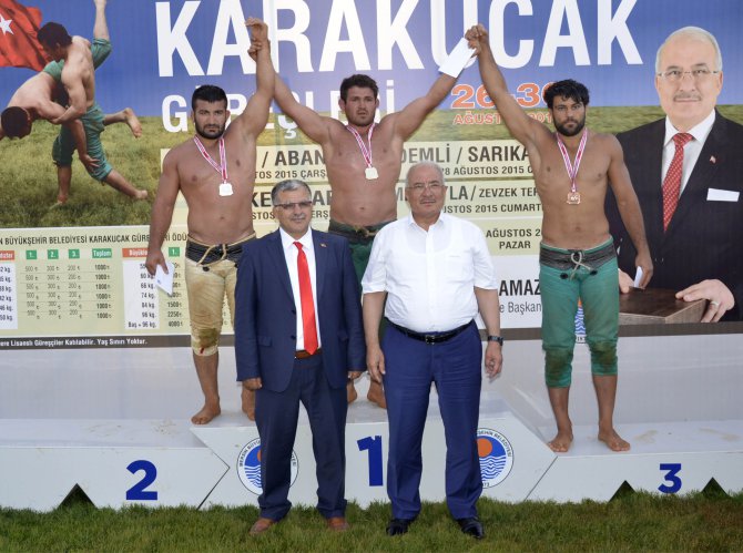 erdemli’deki-guresler-kiran-kirana-gecti--(1).jpg