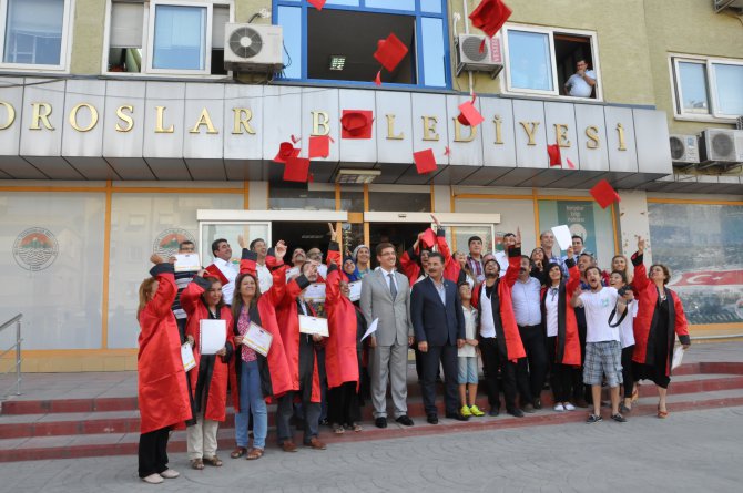 giri-imcilik-e-itimi-alan-kursiyerlere-te-ekkur-belgesi-verildli-(1).jpg
