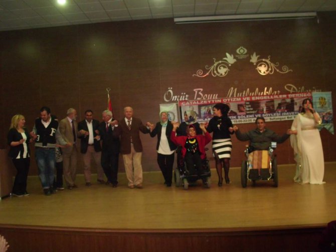 halay-1.jpg