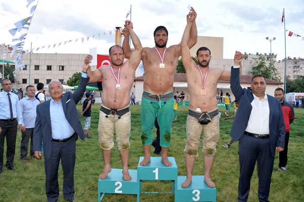 herkese-esit-hizmet-goturmek-icin-calisyoruz-(1).jpg