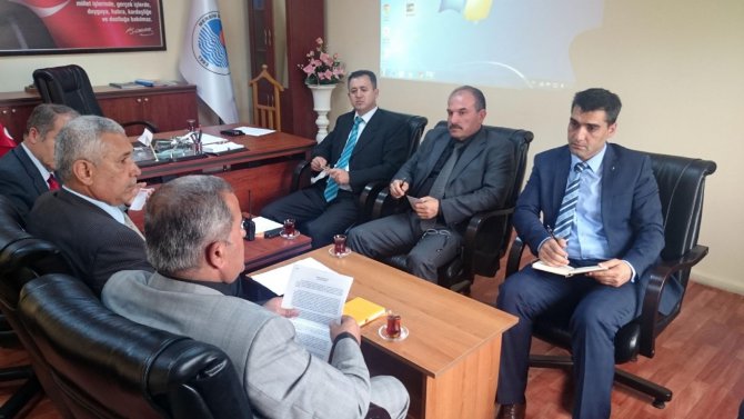 ilce-zabita-mudurleri-ile-koordinasyon-toplantisi-yapildi-(2).jpg