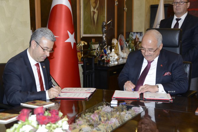 kadin-ve-cocuk-refahi-isbirligi-protokolu-imzalandi-(6).jpg