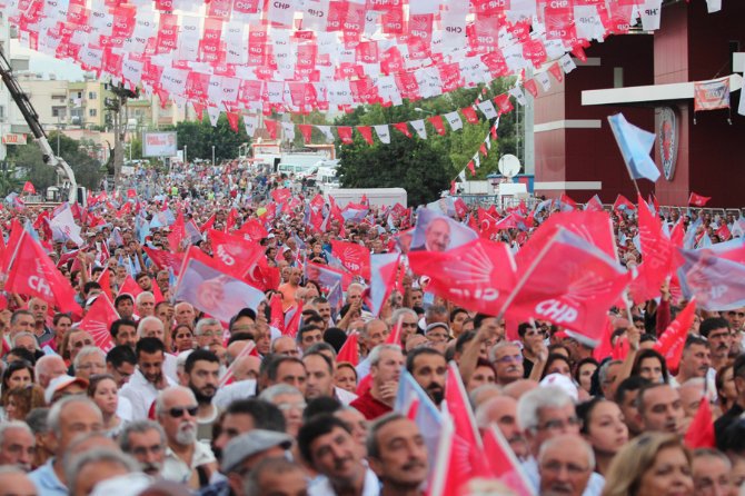 kilicdaroglu-ilk-secim-mitingini-yapti-001.jpg
