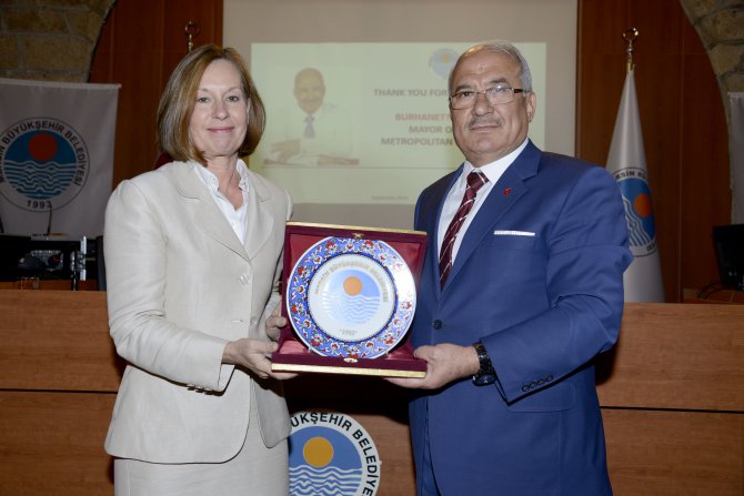 luksemburg-heyetinden-baskan-kocamaz’a-ziyaret-(5).jpg