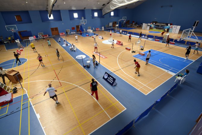 mersin’de-badminton-heyecani-(3).jpg
