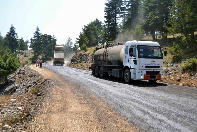 mersin’de-yol-yapim-ve-bakim---onarim-calismalari-devam-ediyor-son-(10).jpg