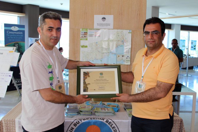 mersin-buyuksehir-belediyesi-35_-uluslararasi-deniz-kaplumbagalari-sempozyumuna-katildi-(3).jpg
