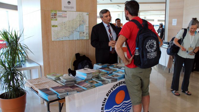 mersin-buyuksehir-belediyesi-35_-uluslararasi-deniz-kaplumbagalari-sempozyumuna-katildi-(4).jpg