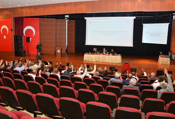 mersin-buyuksehir-belediyesi-mayis-ayi-meclis-toplantisi-1_-birlesimi-yapildi-(1).jpg