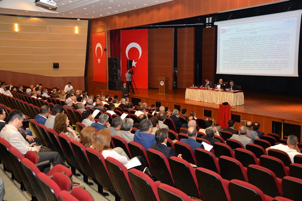 mersin-buyuksehir-belediyesi-mayis-ayi-meclis-toplantisi-1_-birlesimi-yapildi-(6).jpg