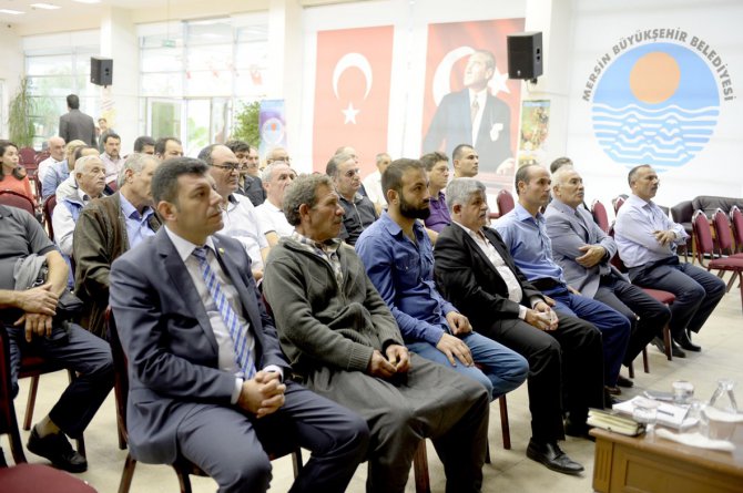modern-aricilik-teknikleri-konferansi-yapildi-2.jpg