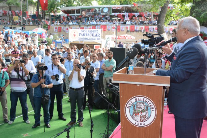 mut-ta-kayisi-fest-val--co-kusu-(12).jpg