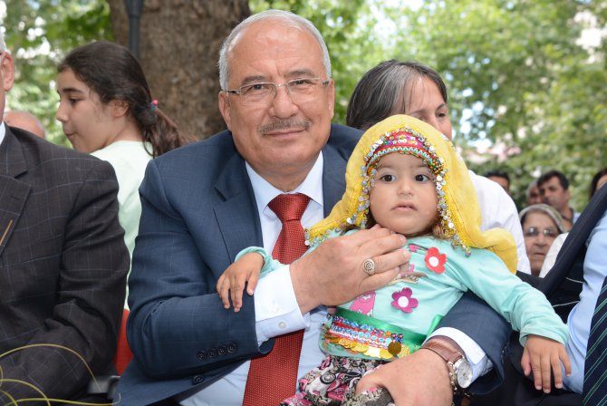 mut-ta-kayisi-fest-val--co-kusu-(8).jpg