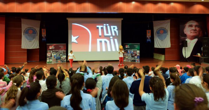 ogrenciler-spora-tesvik-ediliyor-(9).jpg