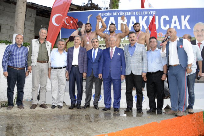 pehlivanlar-er-meydanina-gozne’de-cikti-(11).jpg