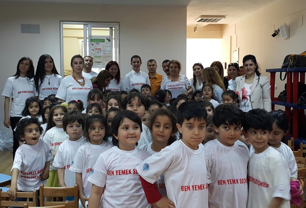 saglikli-gida-egitimleri-devam-ediyor-(3).jpg