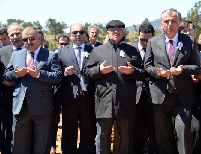 sehit-cumhuriyet-savcisi-mehmet-selim-kiraz-olumsuzlestirildi-6.jpg