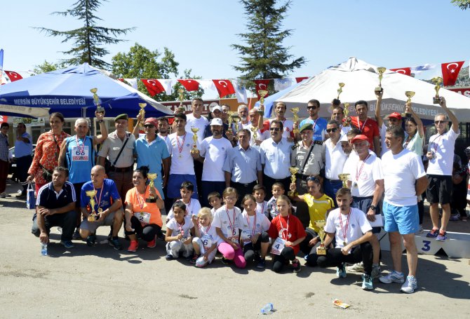 sporcular-30-agustos-zaferi-icin-kostu-(1).jpg